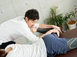 股関節の治療